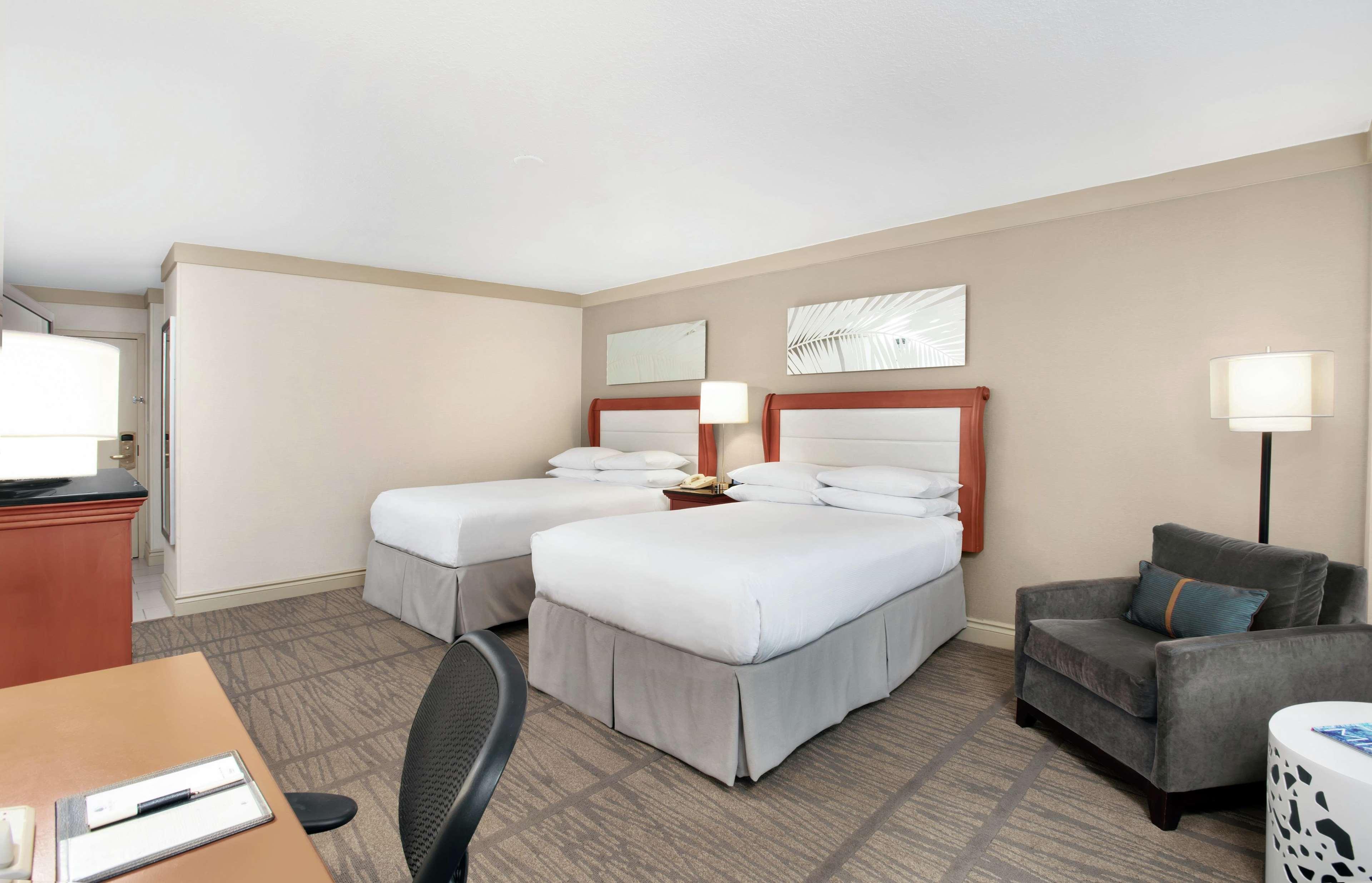 Doubletree By Hilton Hotel Miami Airport & Convention Center Miami Springs Kültér fotó