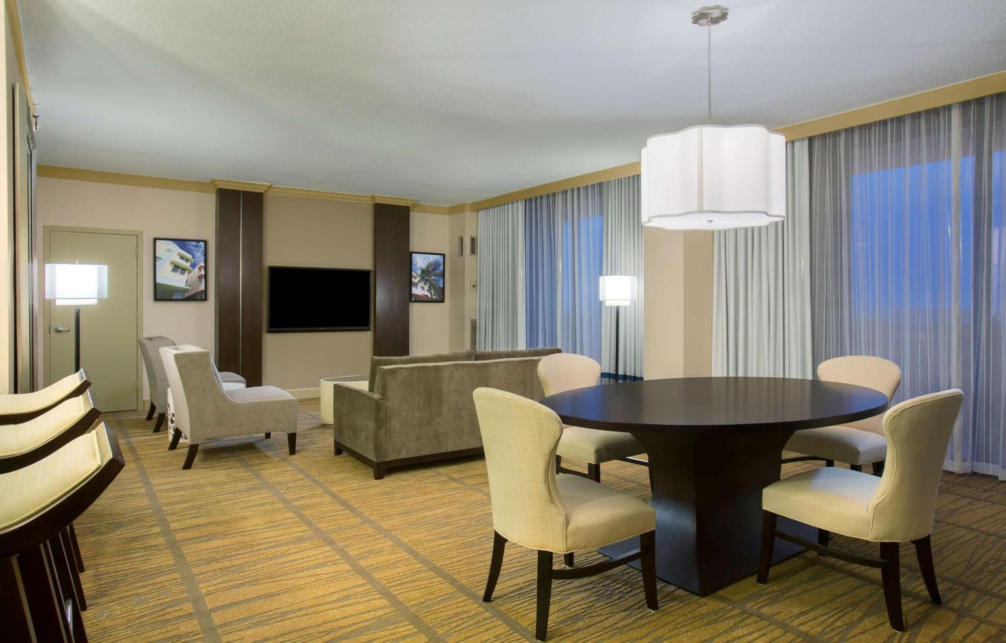 Doubletree By Hilton Hotel Miami Airport & Convention Center Miami Springs Kültér fotó