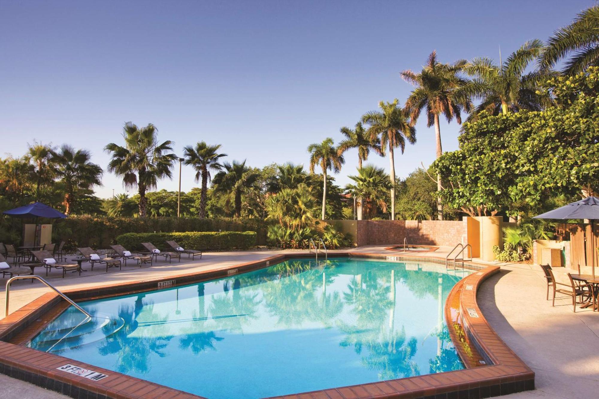 Doubletree By Hilton Hotel Miami Airport & Convention Center Miami Springs Kültér fotó